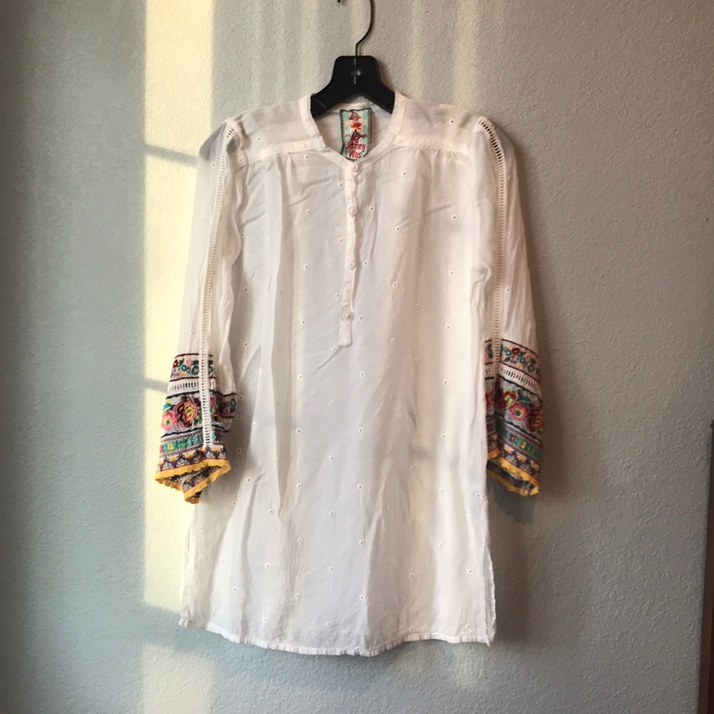 Johnny was embroidered tunic